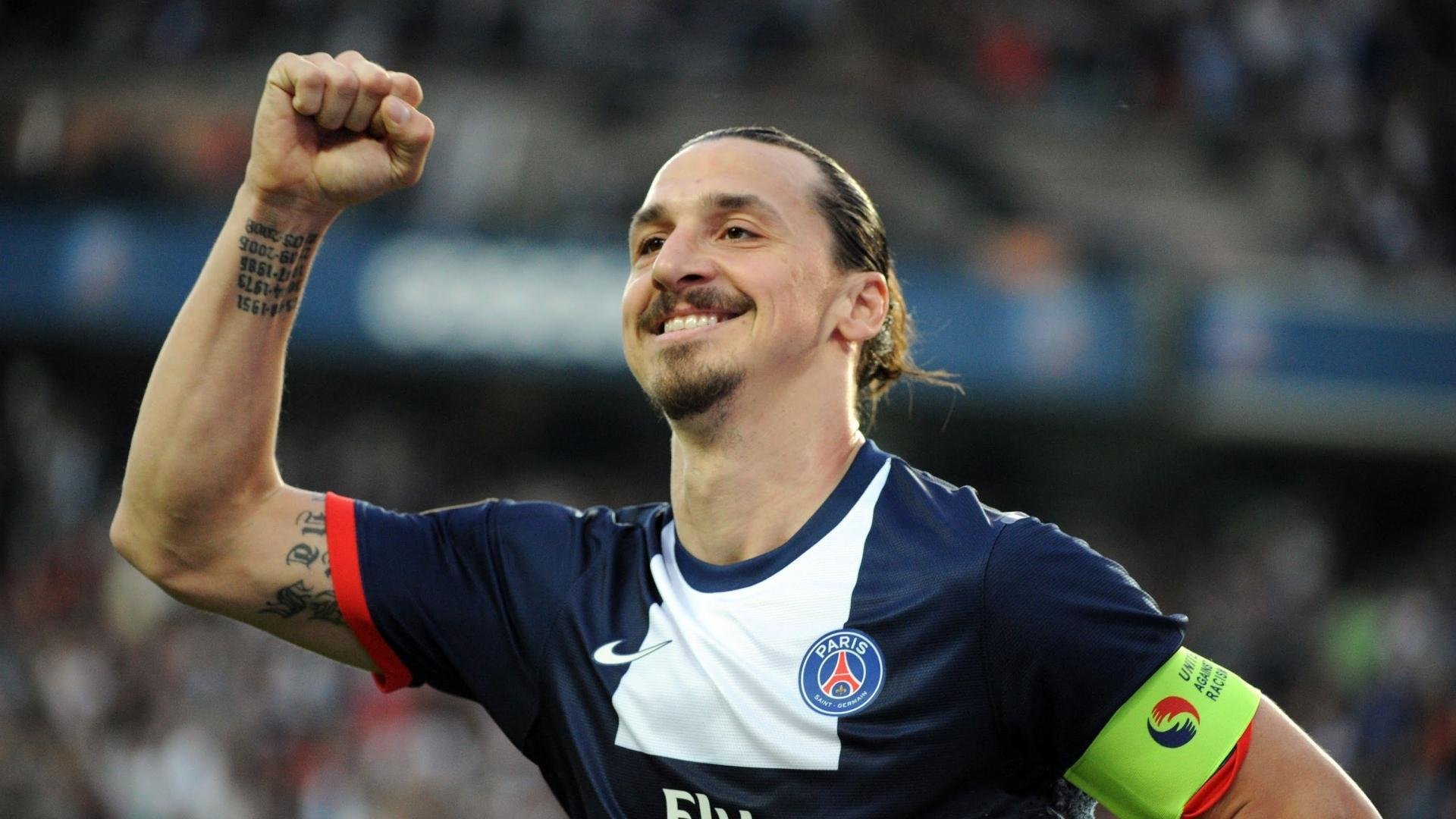 新赛季五大联赛红牌频率与裁判尺度分析,五大联赛红牌停赛规则